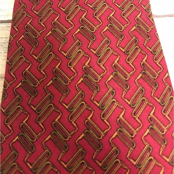 Hermès Red Printed Silk Twill Tie - Picture 2 of 3